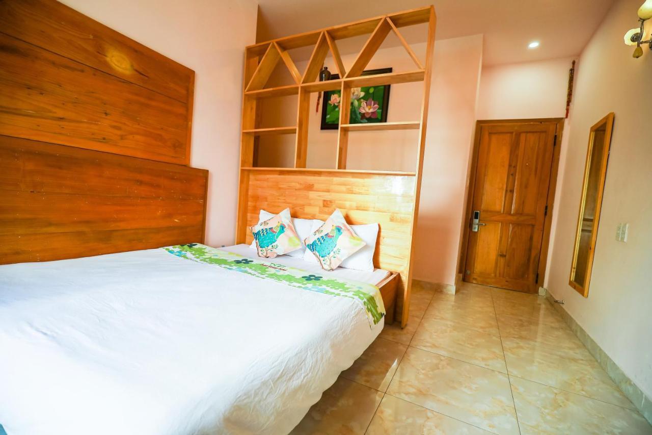 Dalat Flowery Hotel & Coffee Bagian luar foto