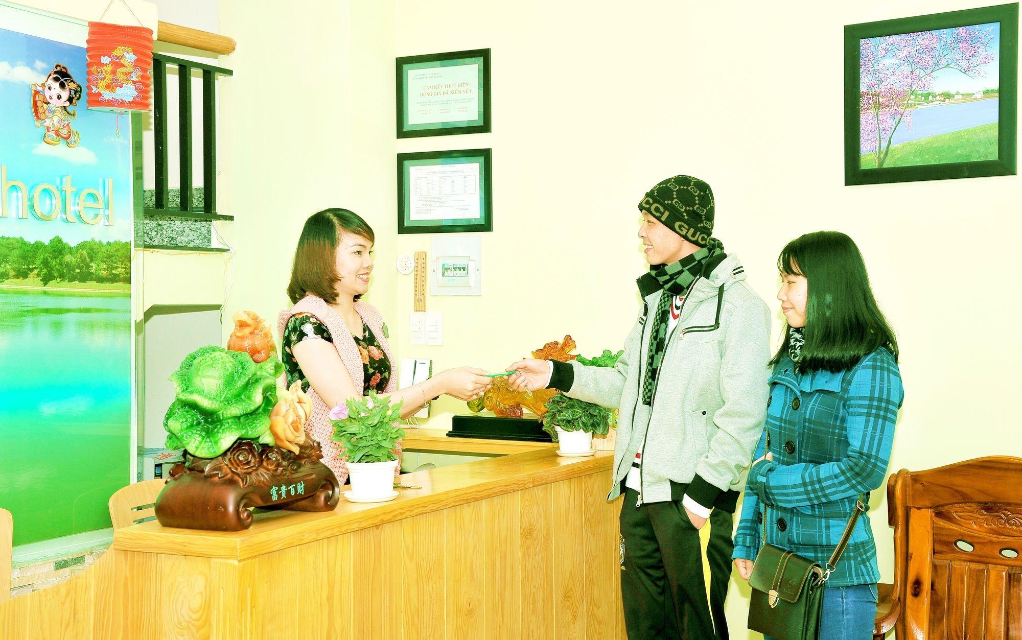 Dalat Flowery Hotel & Coffee Bagian luar foto